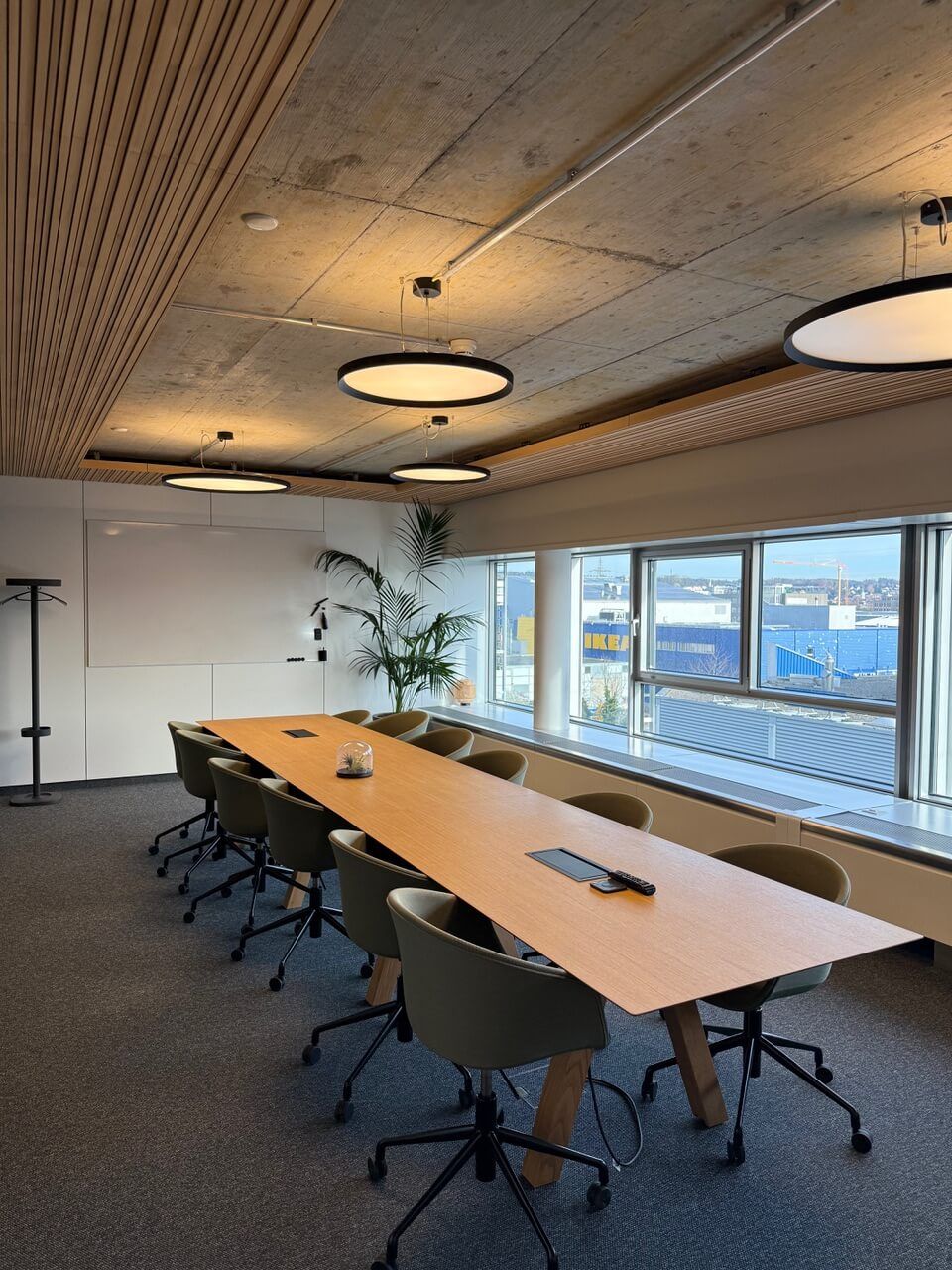 Signia Baumanagement Büro Besprechungsbereich